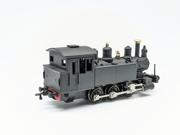 #1331 N gauge Baldwin 0-6-0 side tanks, steel cab, RTR drive chassis